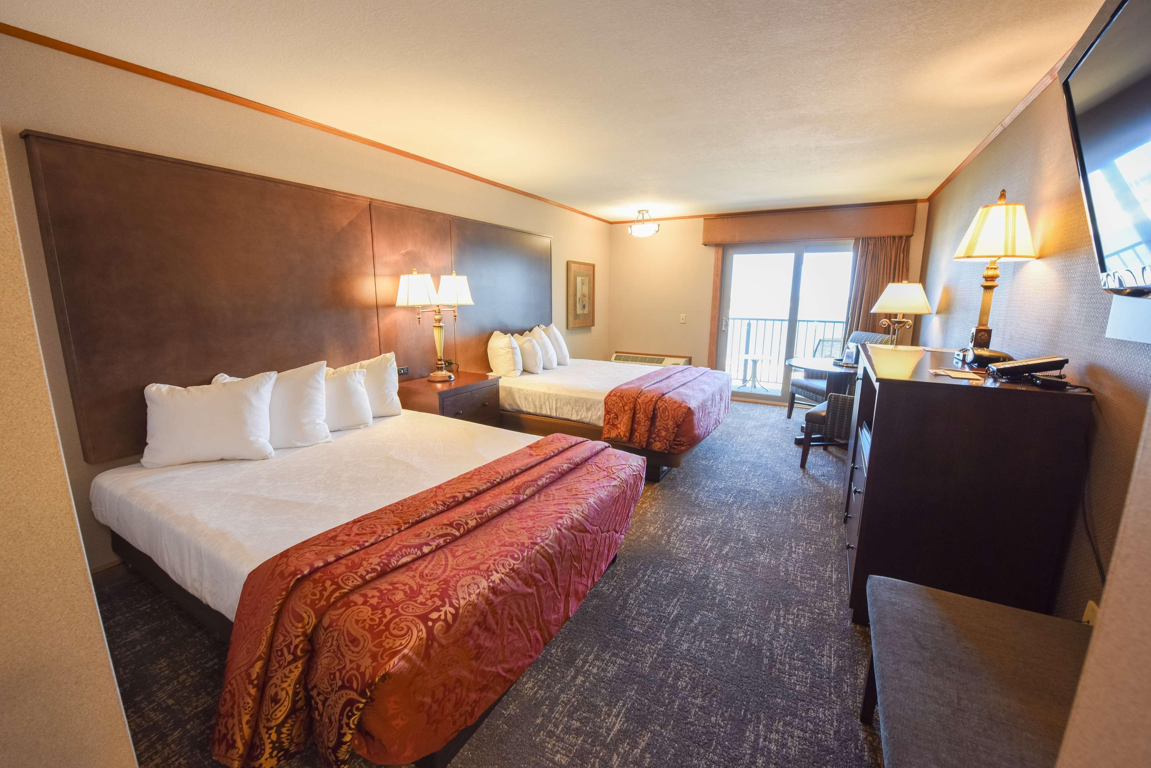 Best Western Plus Dockside Waterfront Inn Mackinaw Stadt Exterior foto