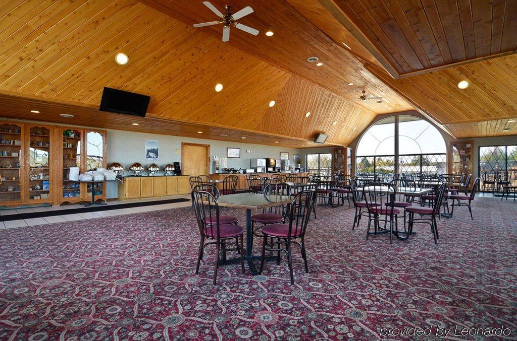 Best Western Plus Dockside Waterfront Inn Mackinaw Stadt Exterior foto