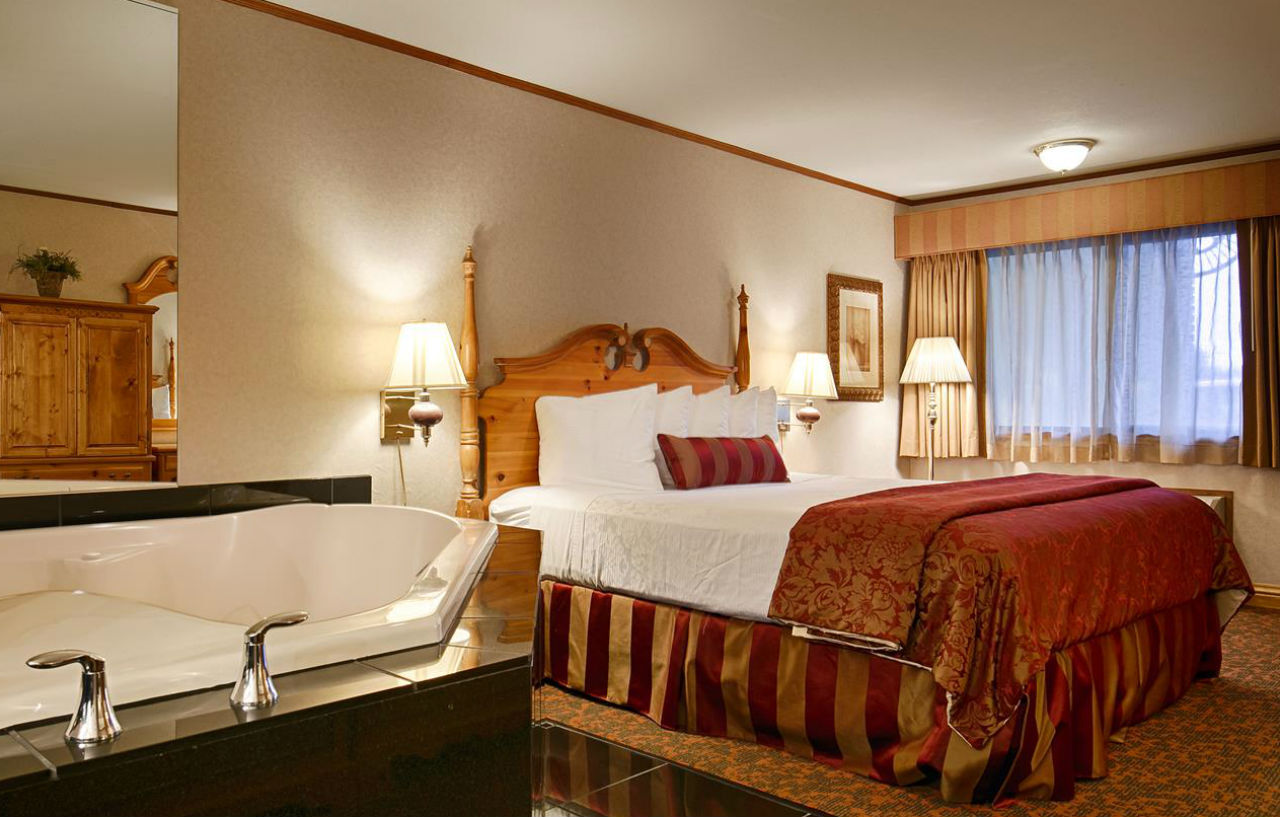 Best Western Plus Dockside Waterfront Inn Mackinaw Stadt Exterior foto